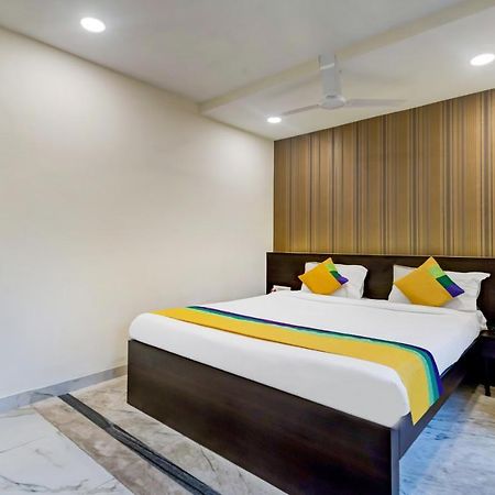Itsy Hotels Neeranand Plaza Kalkata Exteriér fotografie