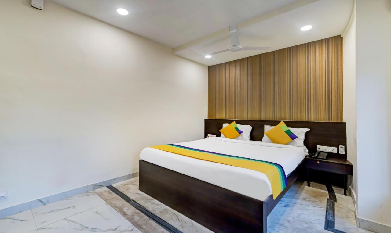 Itsy Hotels Neeranand Plaza Kalkata Exteriér fotografie